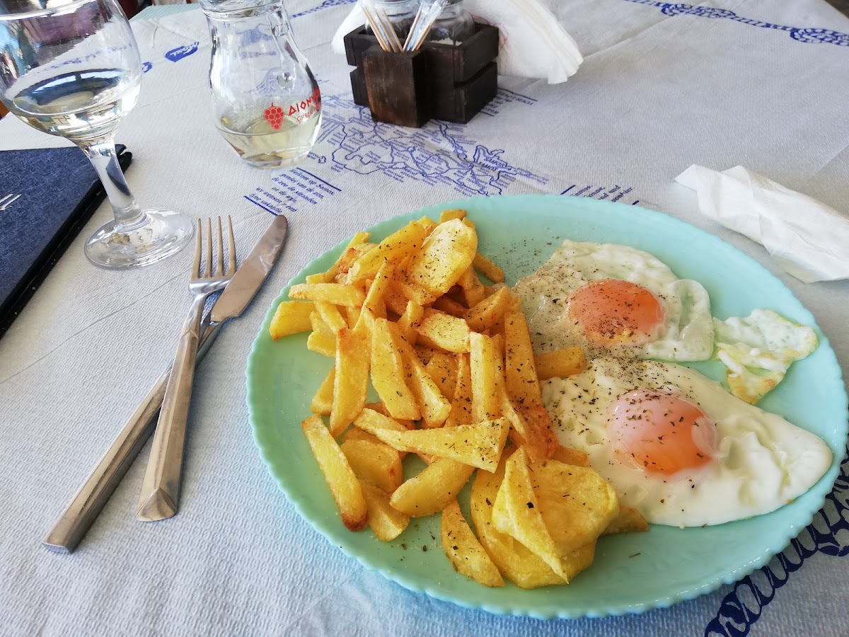 Blue Bucket Restaurant-10