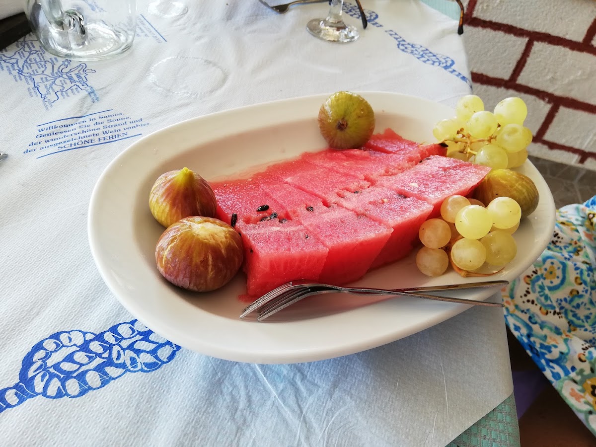 Blue Bucket Restaurant-9